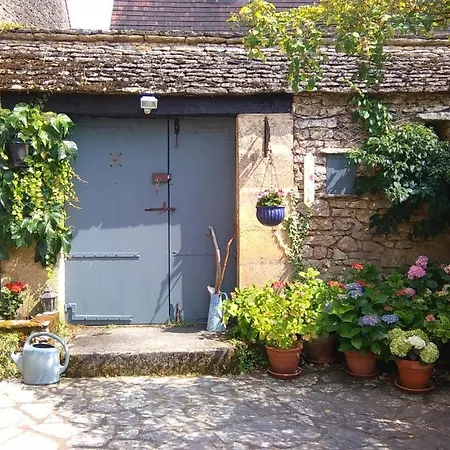 Couette-café Maison Chaumont 3*