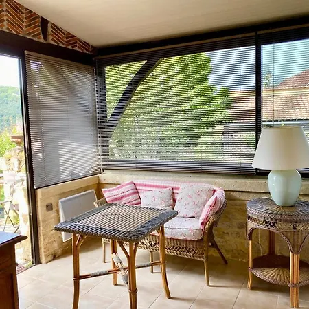 Maison Chaumont Bed & Breakfast