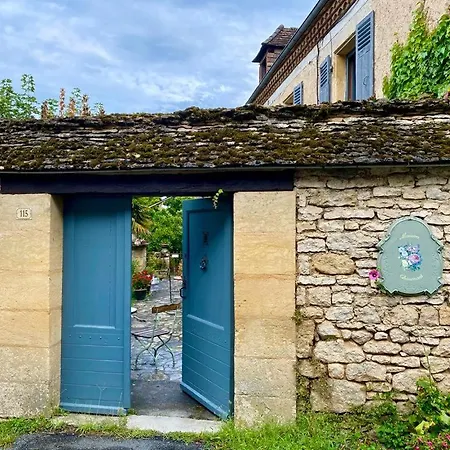 Couette-café Maison Chaumont Vézac