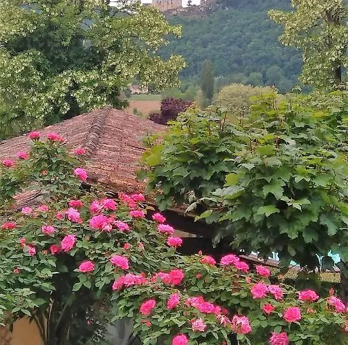 Maison Chaumont Bed & Breakfast 3*