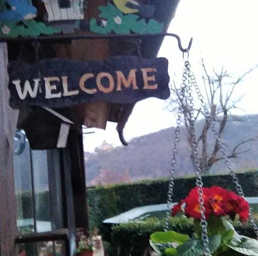 Maison Chaumont Bed & Breakfast 3*