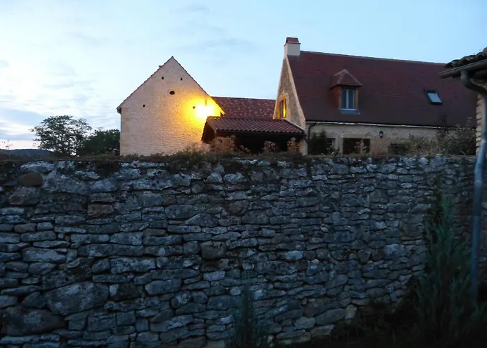 Maison Chaumont Bed & Breakfast Vézac